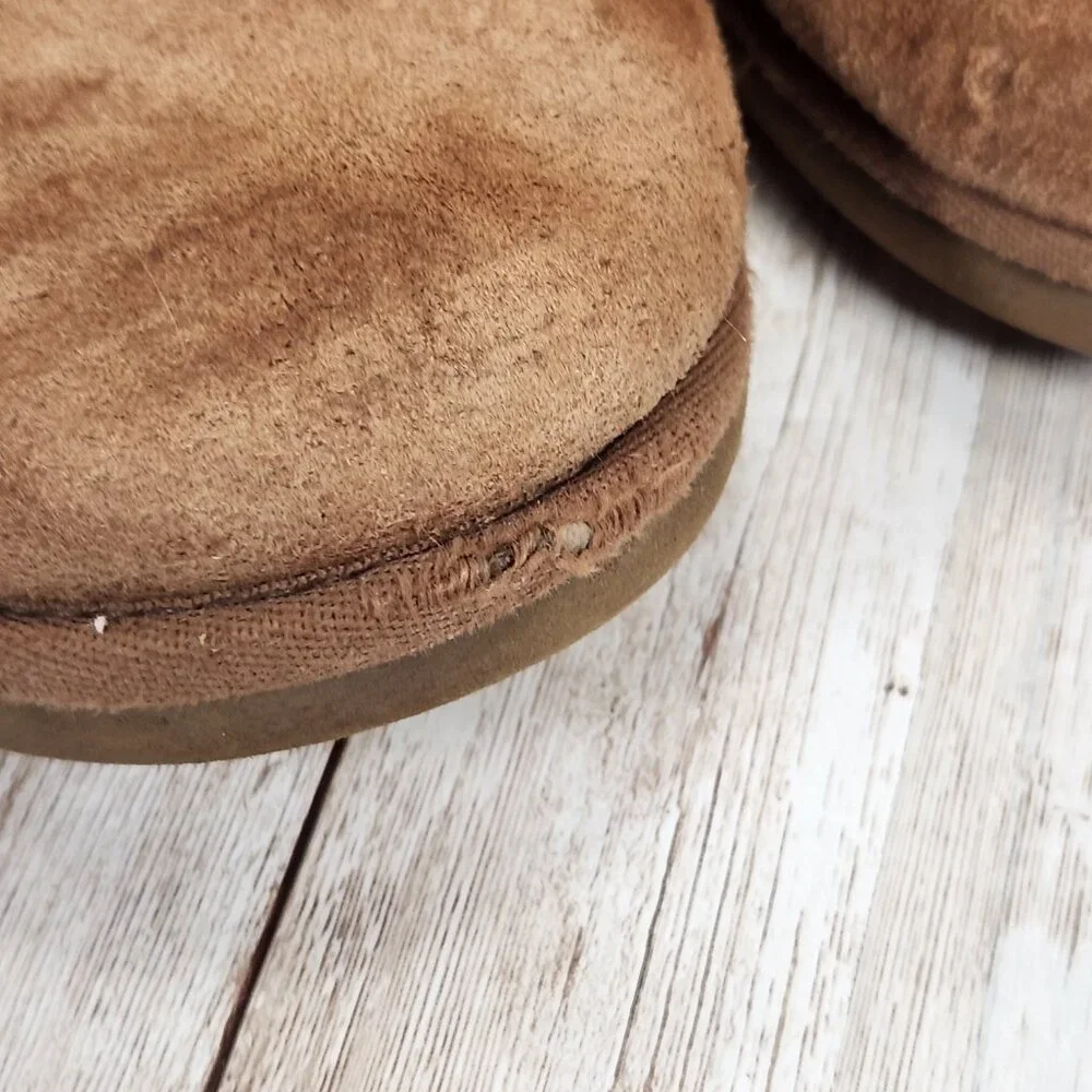 UGG Bailey Button Women's 9 Shoes Brown Tan Suede Comfort Shearling Boots 3352 - Picture 12 of 12